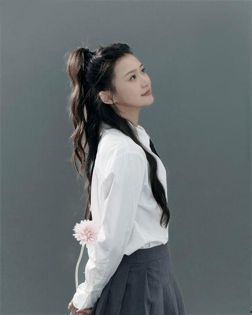 刘妍照片,镜头下的美丽瞬间